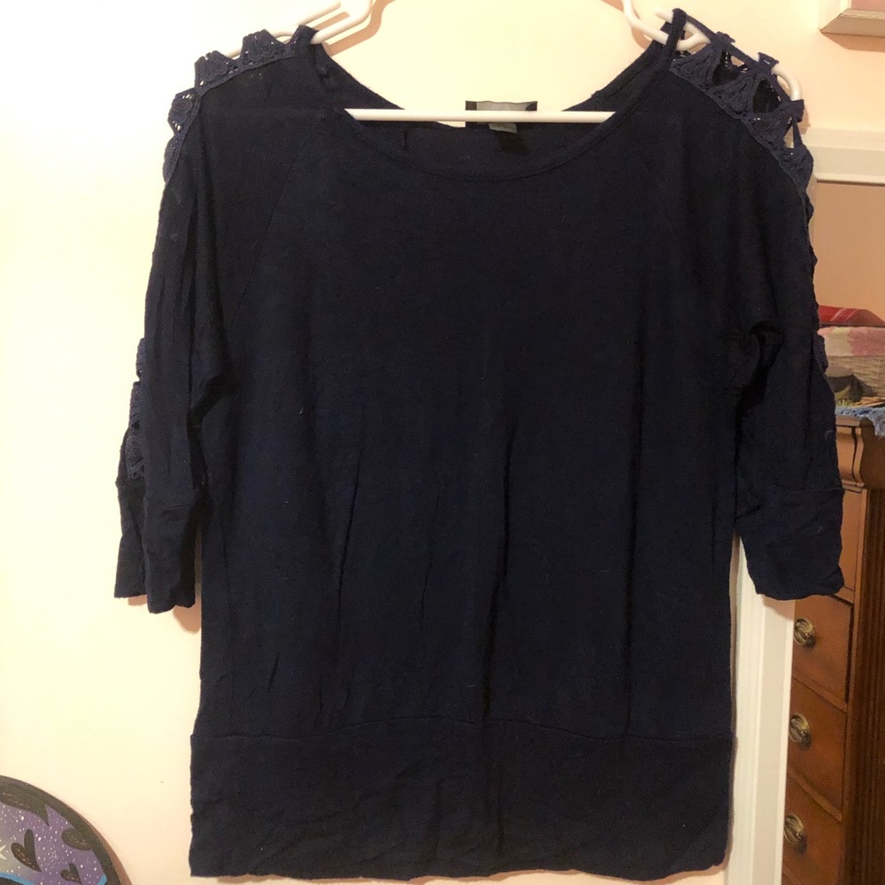 Deep navy 3/4 sleeve arm slits